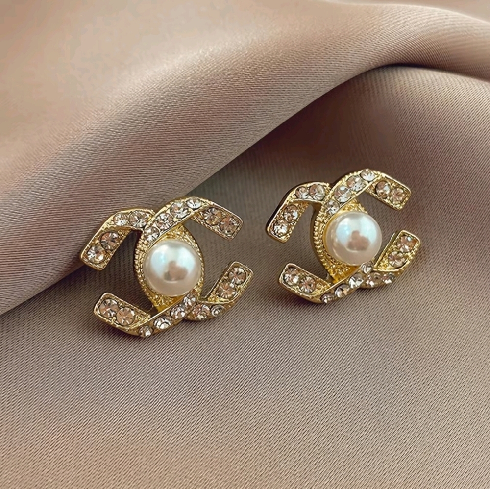 Gold Tone Pave Crystal Pearl Stud Earrings Statement Elegant Classic Jewelry